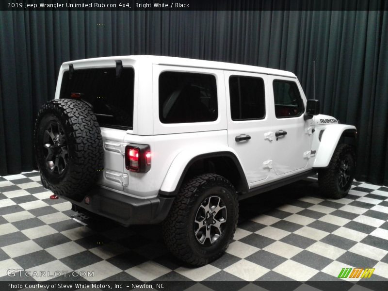 Bright White / Black 2019 Jeep Wrangler Unlimited Rubicon 4x4