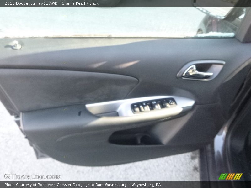 Granite Pearl / Black 2018 Dodge Journey SE AWD