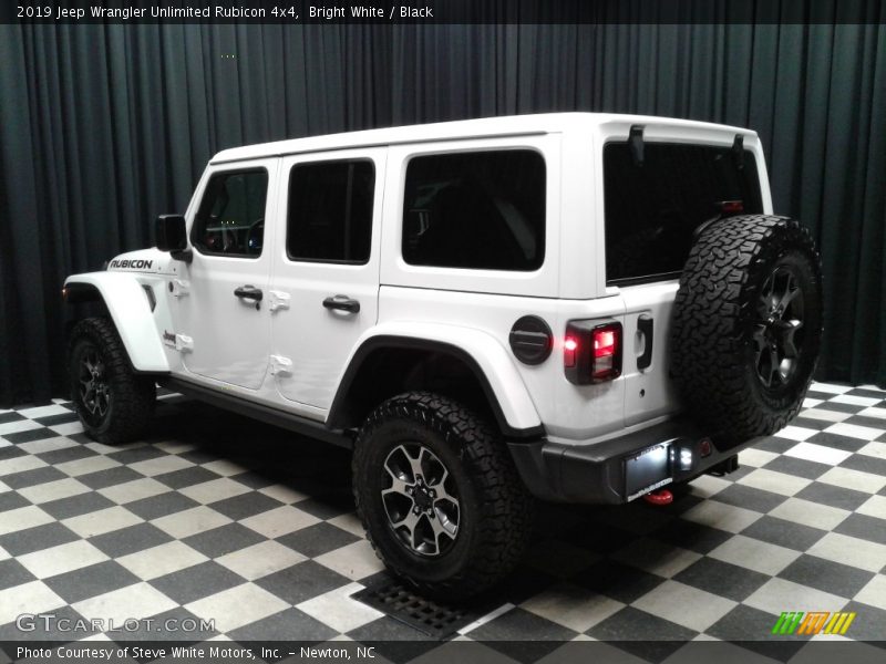 Bright White / Black 2019 Jeep Wrangler Unlimited Rubicon 4x4
