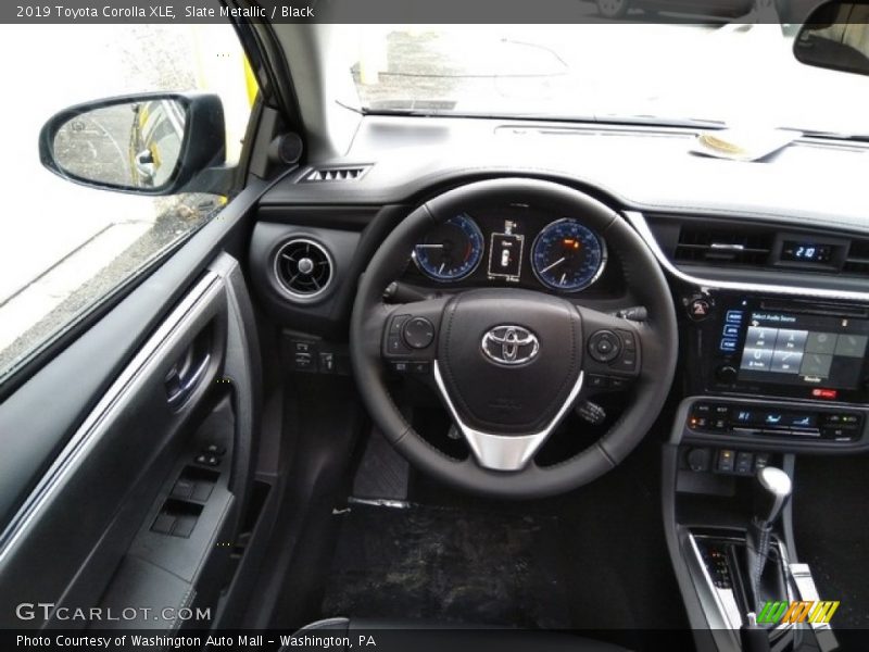 Slate Metallic / Black 2019 Toyota Corolla XLE
