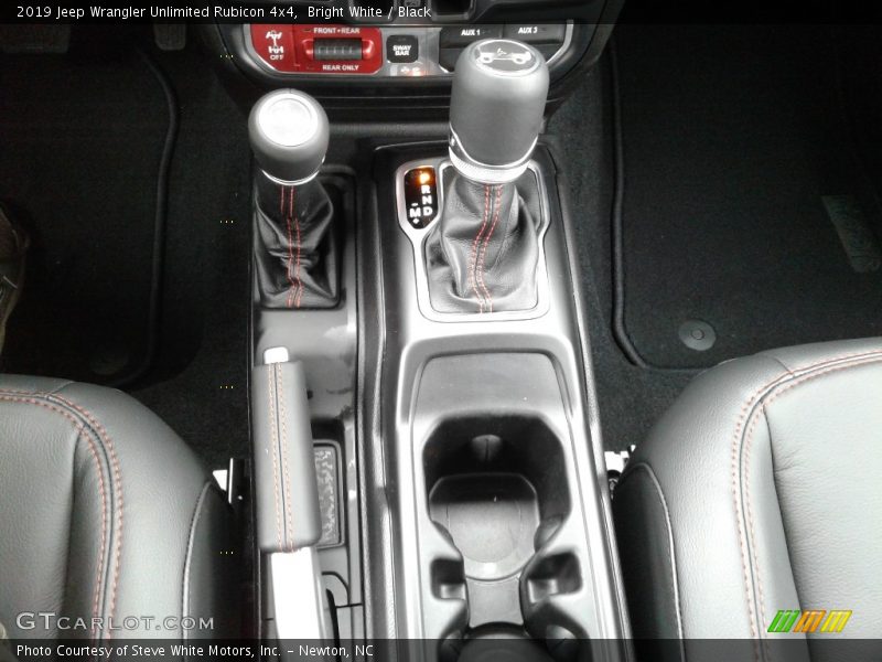 Bright White / Black 2019 Jeep Wrangler Unlimited Rubicon 4x4