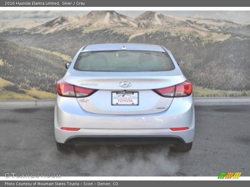 Silver / Gray 2016 Hyundai Elantra Limited
