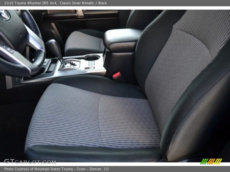 Classic Silver Metallic / Black 2016 Toyota 4Runner SR5 4x4