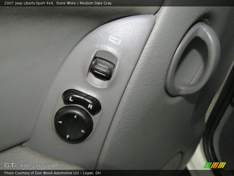 Stone White / Medium Slate Gray 2007 Jeep Liberty Sport 4x4