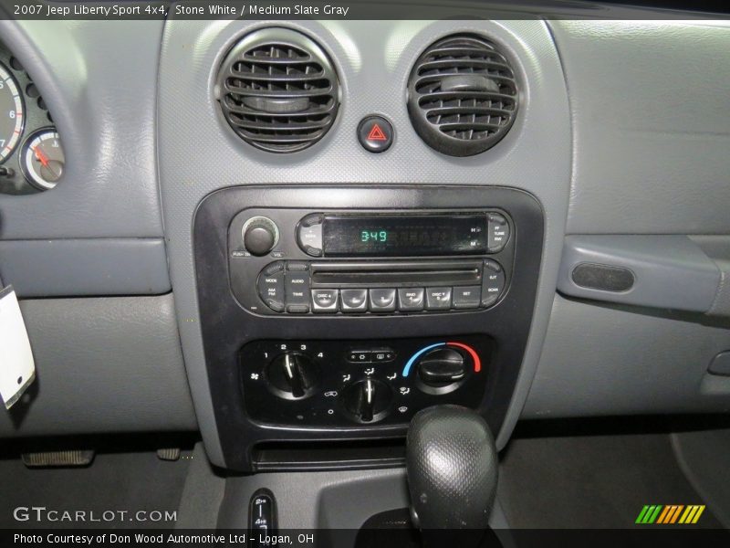 Stone White / Medium Slate Gray 2007 Jeep Liberty Sport 4x4