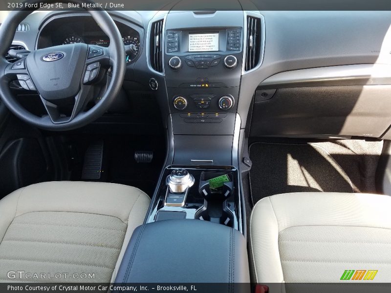 Blue Metallic / Dune 2019 Ford Edge SE