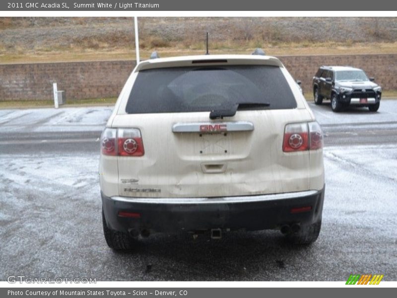 Summit White / Light Titanium 2011 GMC Acadia SL