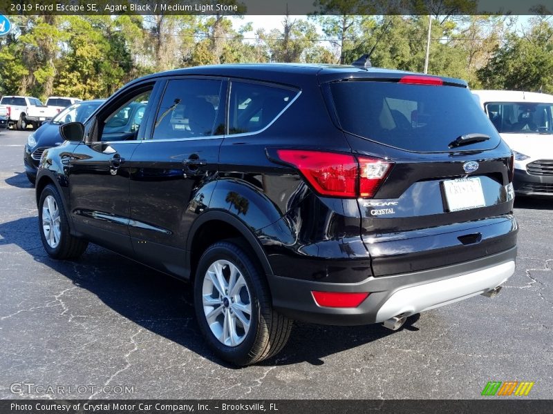 Agate Black / Medium Light Stone 2019 Ford Escape SE