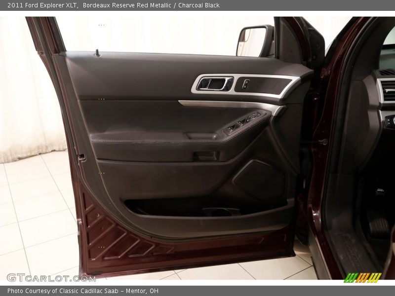 Bordeaux Reserve Red Metallic / Charcoal Black 2011 Ford Explorer XLT