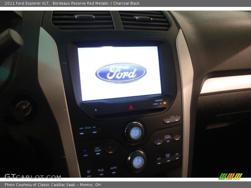 Bordeaux Reserve Red Metallic / Charcoal Black 2011 Ford Explorer XLT