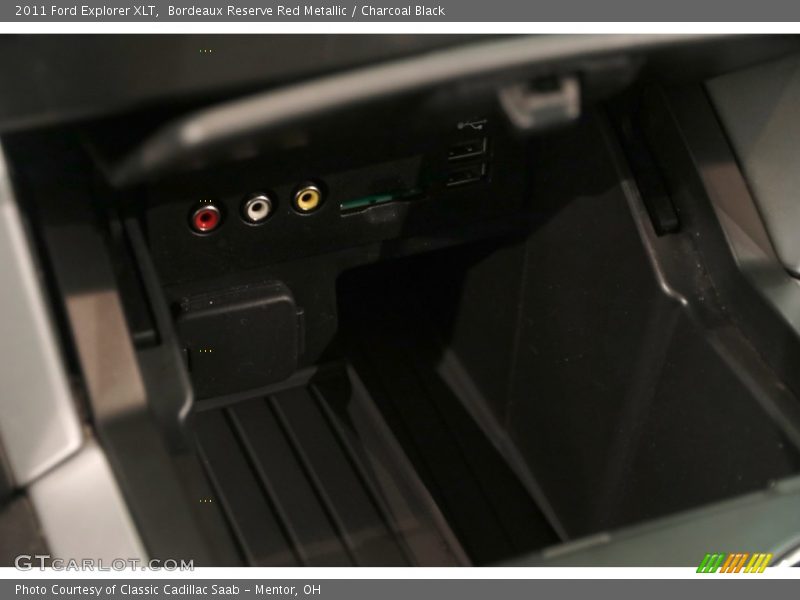 Bordeaux Reserve Red Metallic / Charcoal Black 2011 Ford Explorer XLT