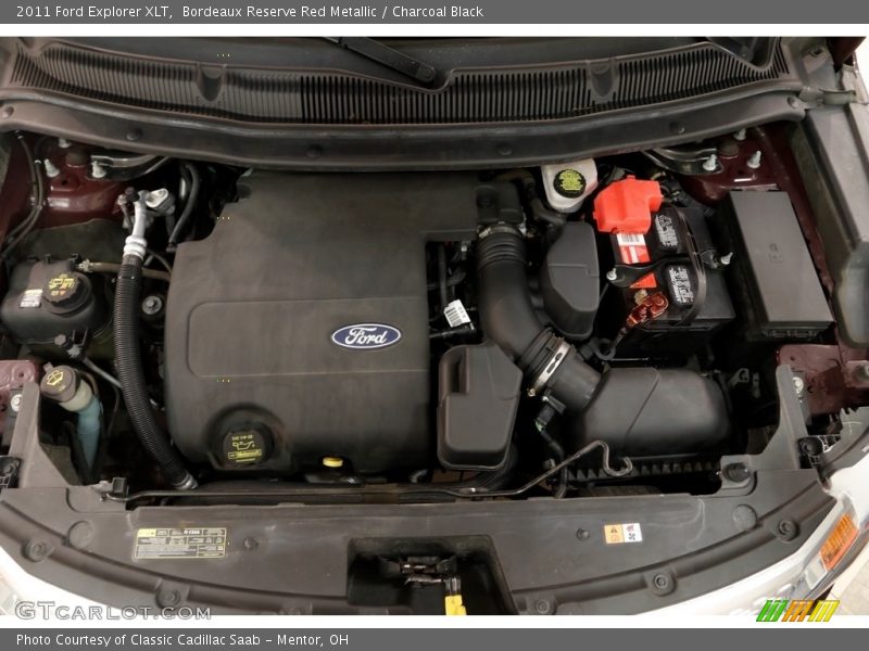 Bordeaux Reserve Red Metallic / Charcoal Black 2011 Ford Explorer XLT