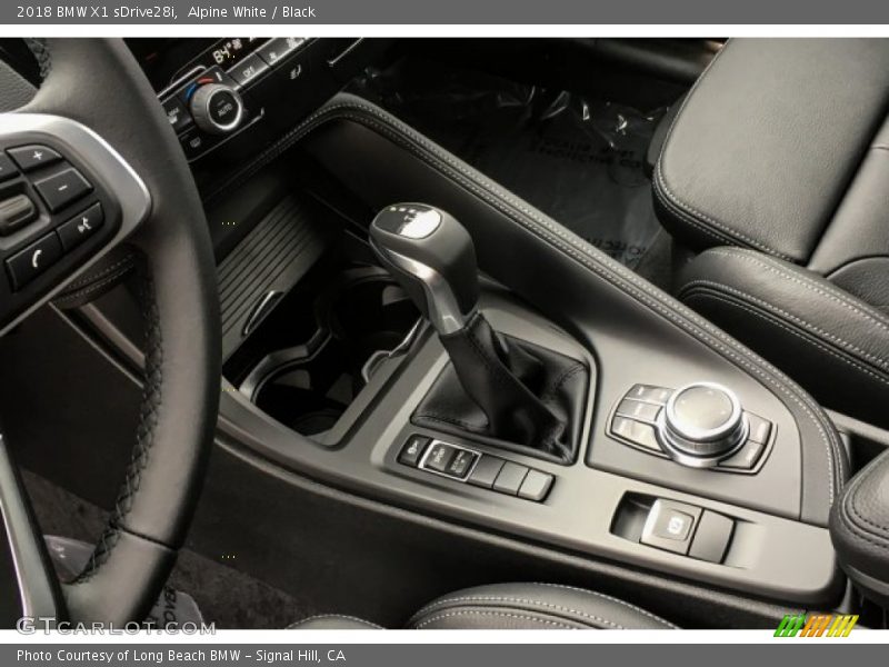 Alpine White / Black 2018 BMW X1 sDrive28i