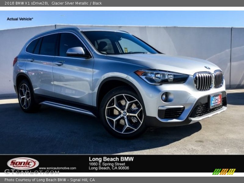 Glacier Silver Metallic / Black 2018 BMW X1 sDrive28i