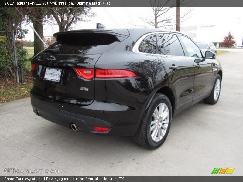 Ultimate Black / Jet 2017 Jaguar F-PACE 35t AWD Prestige