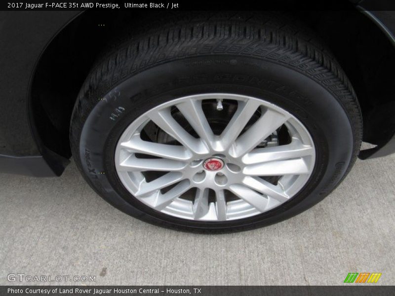 Ultimate Black / Jet 2017 Jaguar F-PACE 35t AWD Prestige