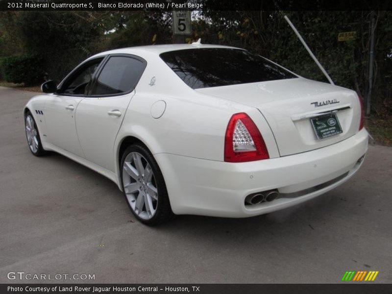 Bianco Eldorado (White) / Pearl Beige 2012 Maserati Quattroporte S
