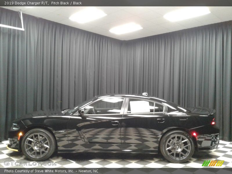 Pitch Black / Black 2019 Dodge Charger R/T