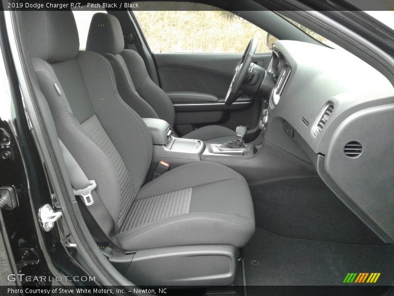 Pitch Black / Black 2019 Dodge Charger R/T