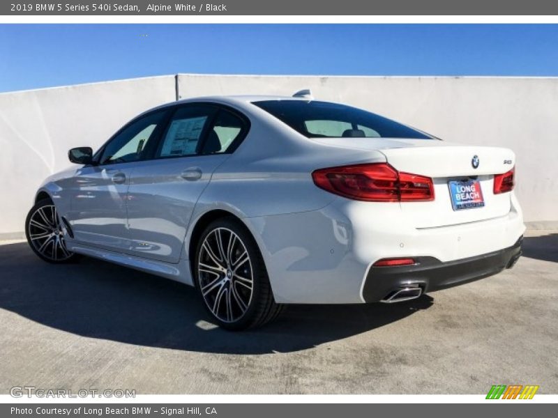Alpine White / Black 2019 BMW 5 Series 540i Sedan