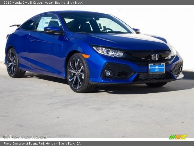 Front 3/4 View of 2019 Civic Si Coupe