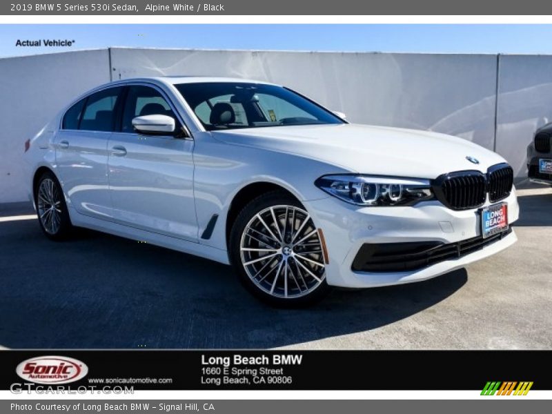 Alpine White / Black 2019 BMW 5 Series 530i Sedan