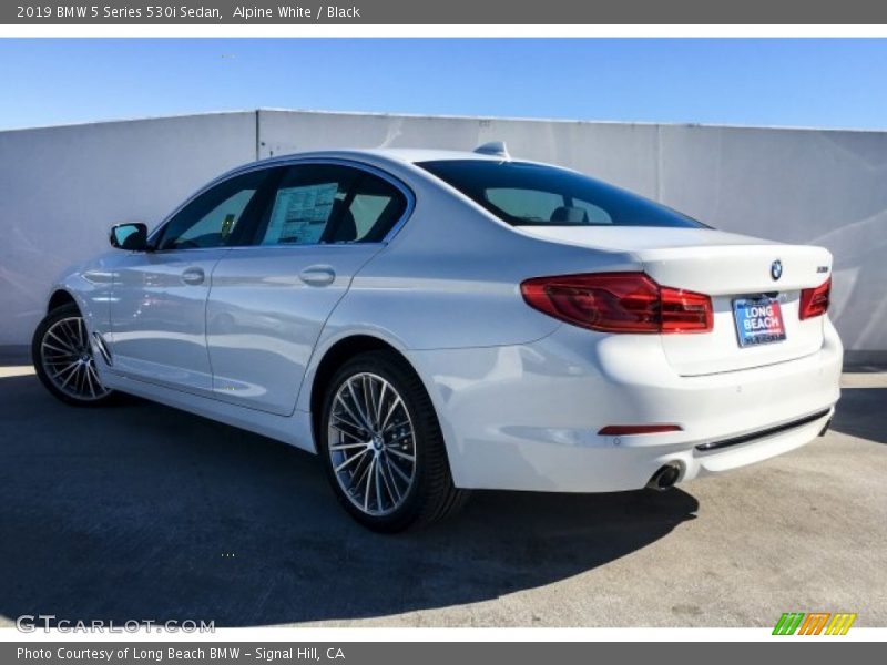 Alpine White / Black 2019 BMW 5 Series 530i Sedan
