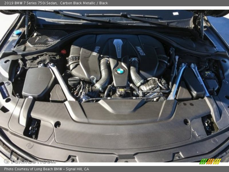 Carbon Black Metallic / Black 2019 BMW 7 Series 750i Sedan