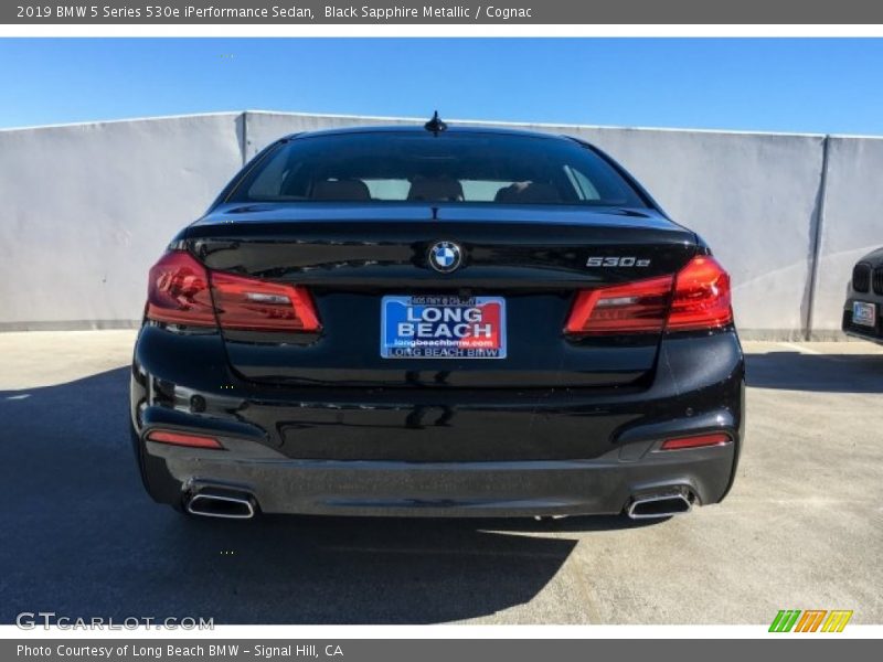 Black Sapphire Metallic / Cognac 2019 BMW 5 Series 530e iPerformance Sedan