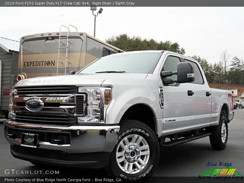 Ingot Silver / Earth Gray 2019 Ford F250 Super Duty XLT Crew Cab 4x4