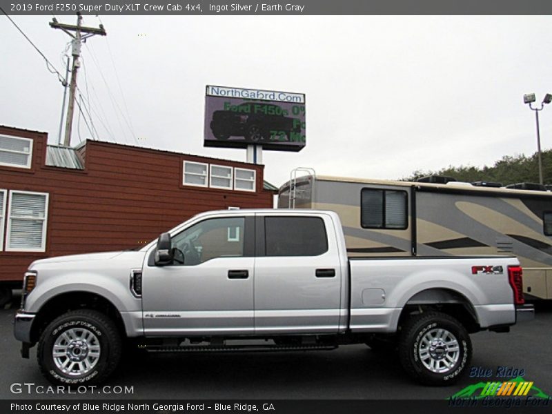 Ingot Silver / Earth Gray 2019 Ford F250 Super Duty XLT Crew Cab 4x4