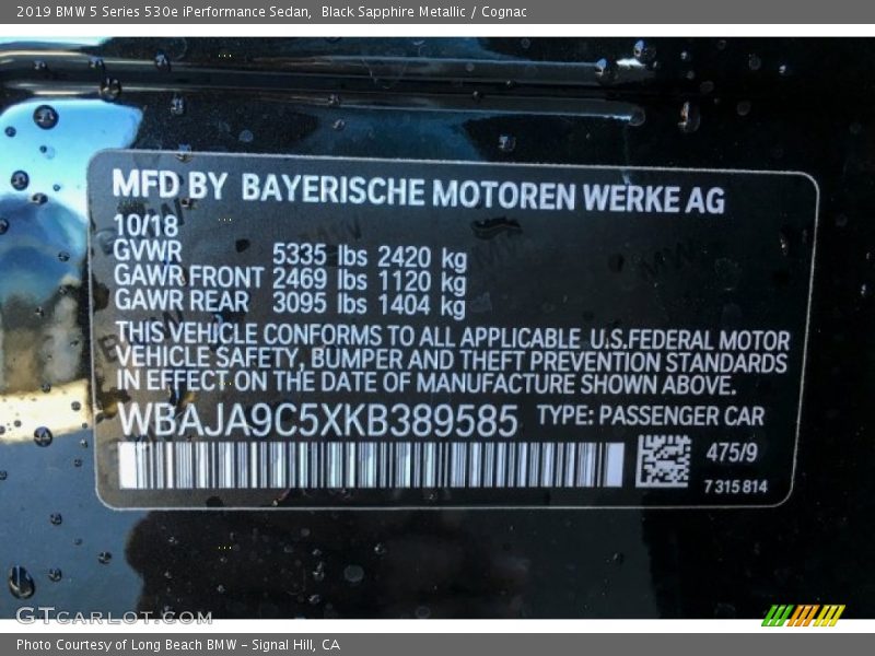 Black Sapphire Metallic / Cognac 2019 BMW 5 Series 530e iPerformance Sedan