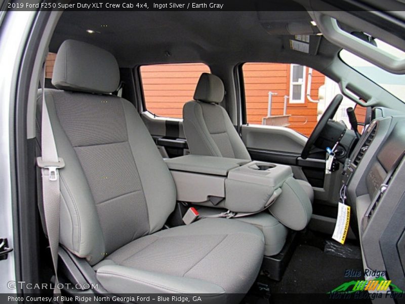 Ingot Silver / Earth Gray 2019 Ford F250 Super Duty XLT Crew Cab 4x4