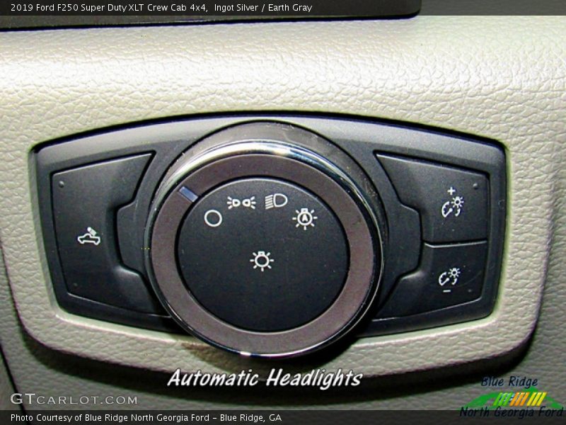 Ingot Silver / Earth Gray 2019 Ford F250 Super Duty XLT Crew Cab 4x4