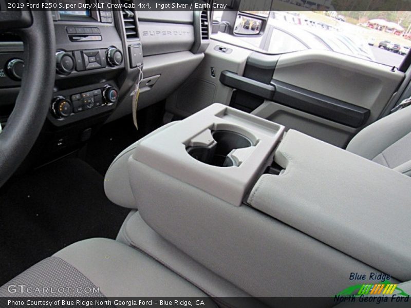 Ingot Silver / Earth Gray 2019 Ford F250 Super Duty XLT Crew Cab 4x4