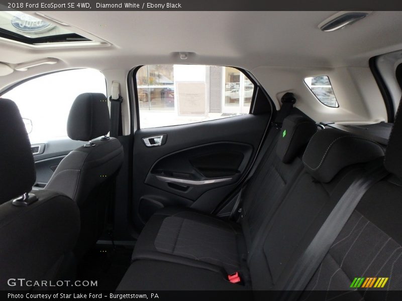 Diamond White / Ebony Black 2018 Ford EcoSport SE 4WD
