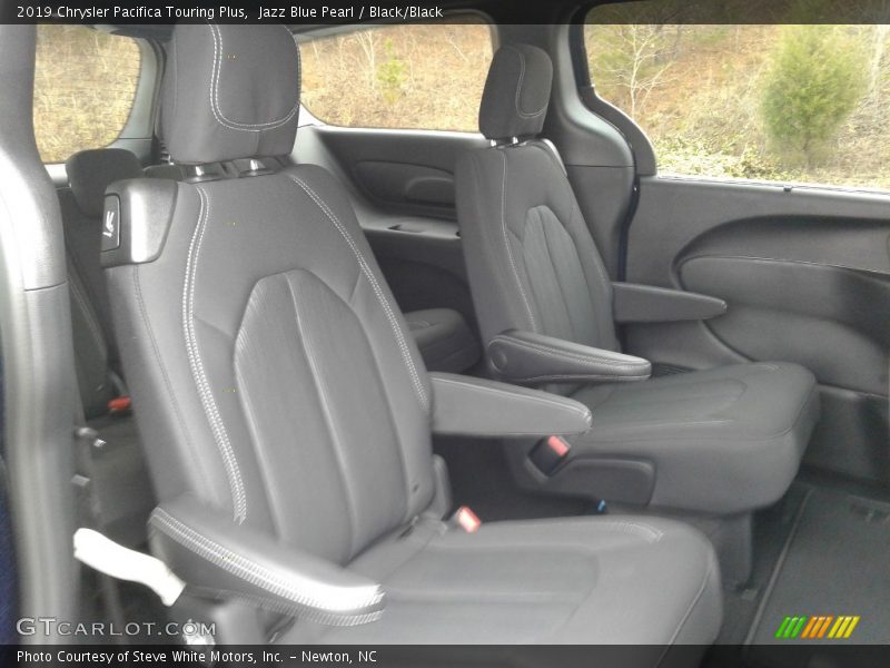 Jazz Blue Pearl / Black/Black 2019 Chrysler Pacifica Touring Plus