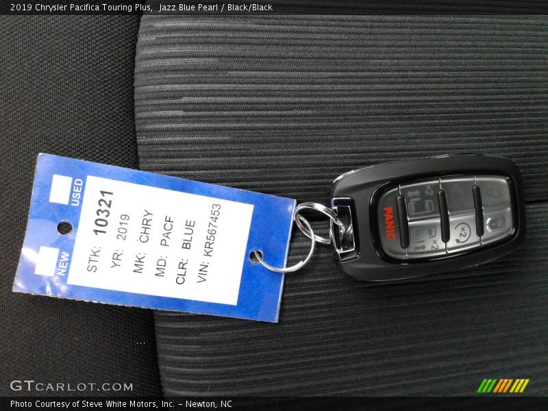 Jazz Blue Pearl / Black/Black 2019 Chrysler Pacifica Touring Plus