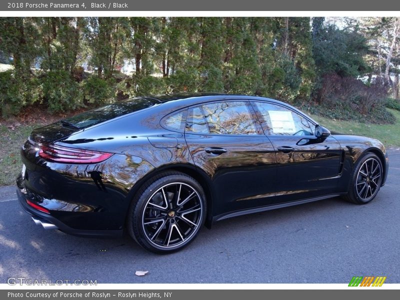 Black / Black 2018 Porsche Panamera 4