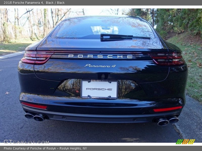 Black / Black 2018 Porsche Panamera 4