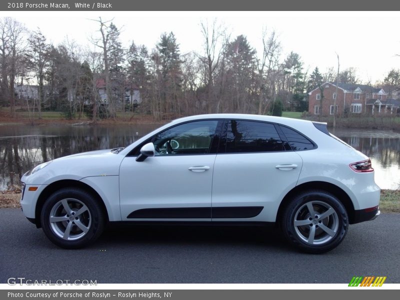 White / Black 2018 Porsche Macan