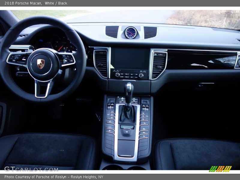 White / Black 2018 Porsche Macan