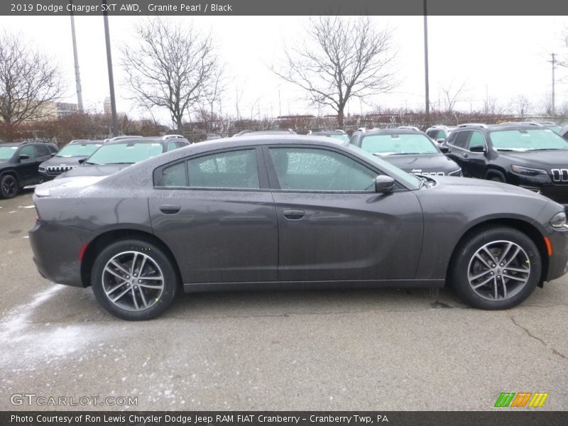 Granite Pearl / Black 2019 Dodge Charger SXT AWD
