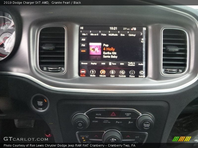 Granite Pearl / Black 2019 Dodge Charger SXT AWD