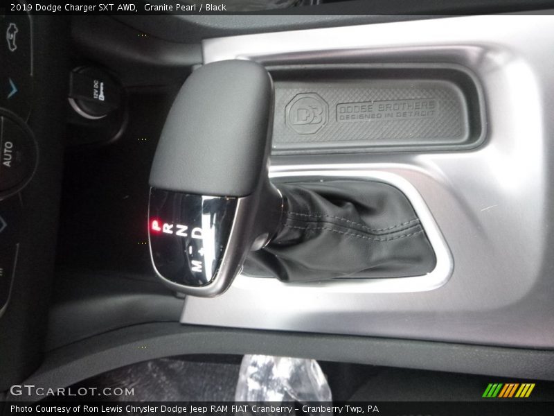 Granite Pearl / Black 2019 Dodge Charger SXT AWD