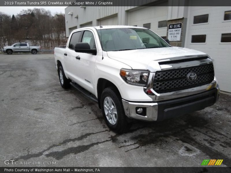Super White / Graphite 2019 Toyota Tundra SR5 CrewMax 4x4
