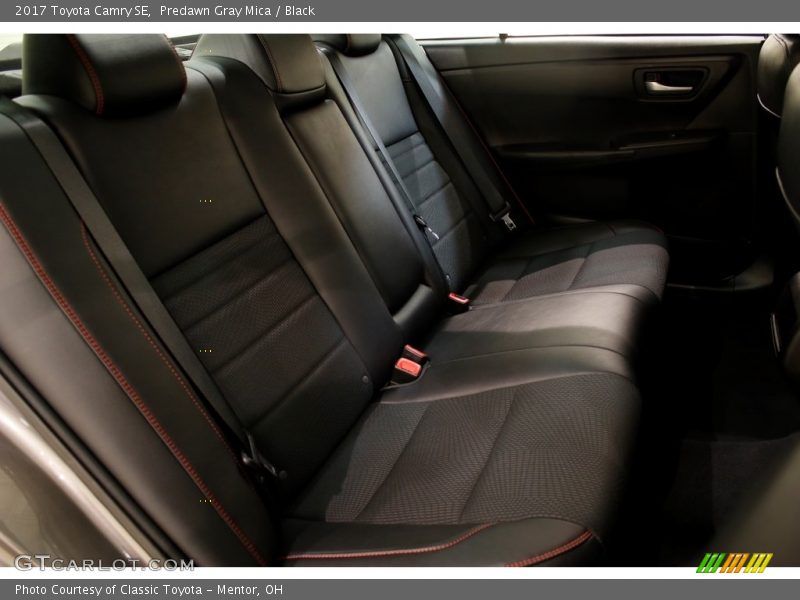 Predawn Gray Mica / Black 2017 Toyota Camry SE