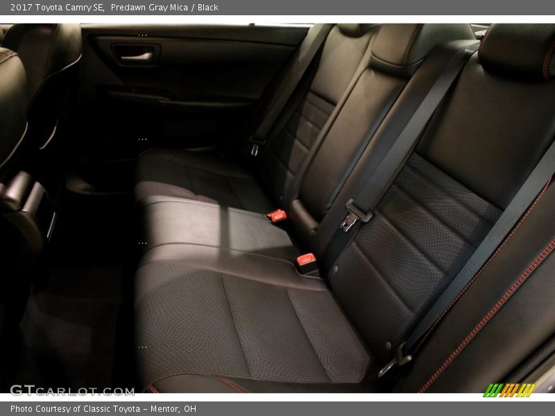 Predawn Gray Mica / Black 2017 Toyota Camry SE