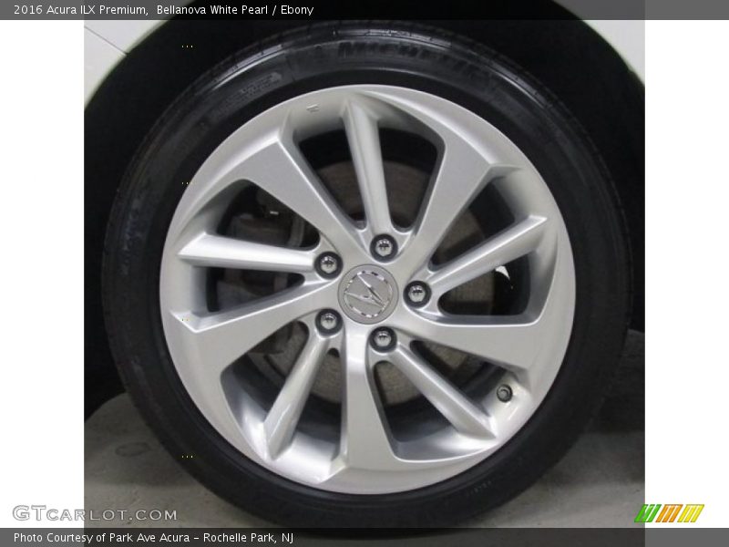 Bellanova White Pearl / Ebony 2016 Acura ILX Premium