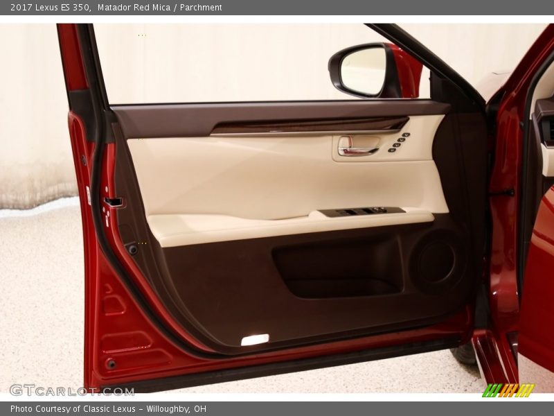 Matador Red Mica / Parchment 2017 Lexus ES 350